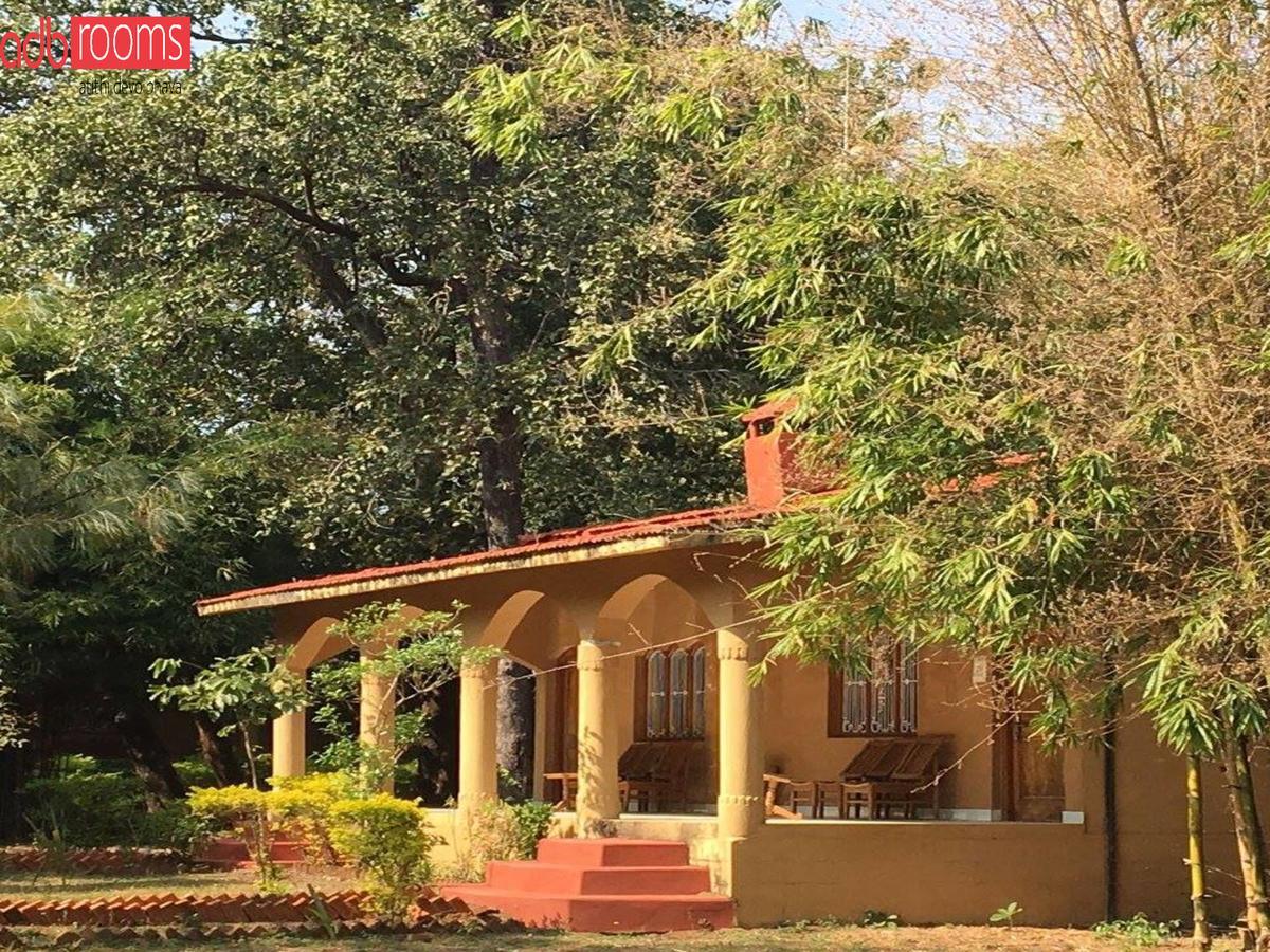 Adb Rooms Ashoka Resort Tala  ภายนอก รูปภาพ
