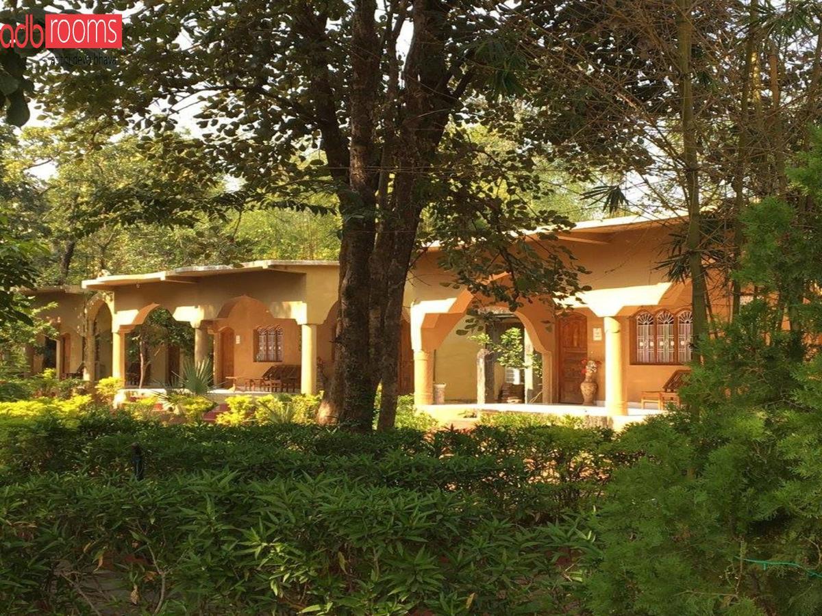 Adb Rooms Ashoka Resort Tala  ภายนอก รูปภาพ