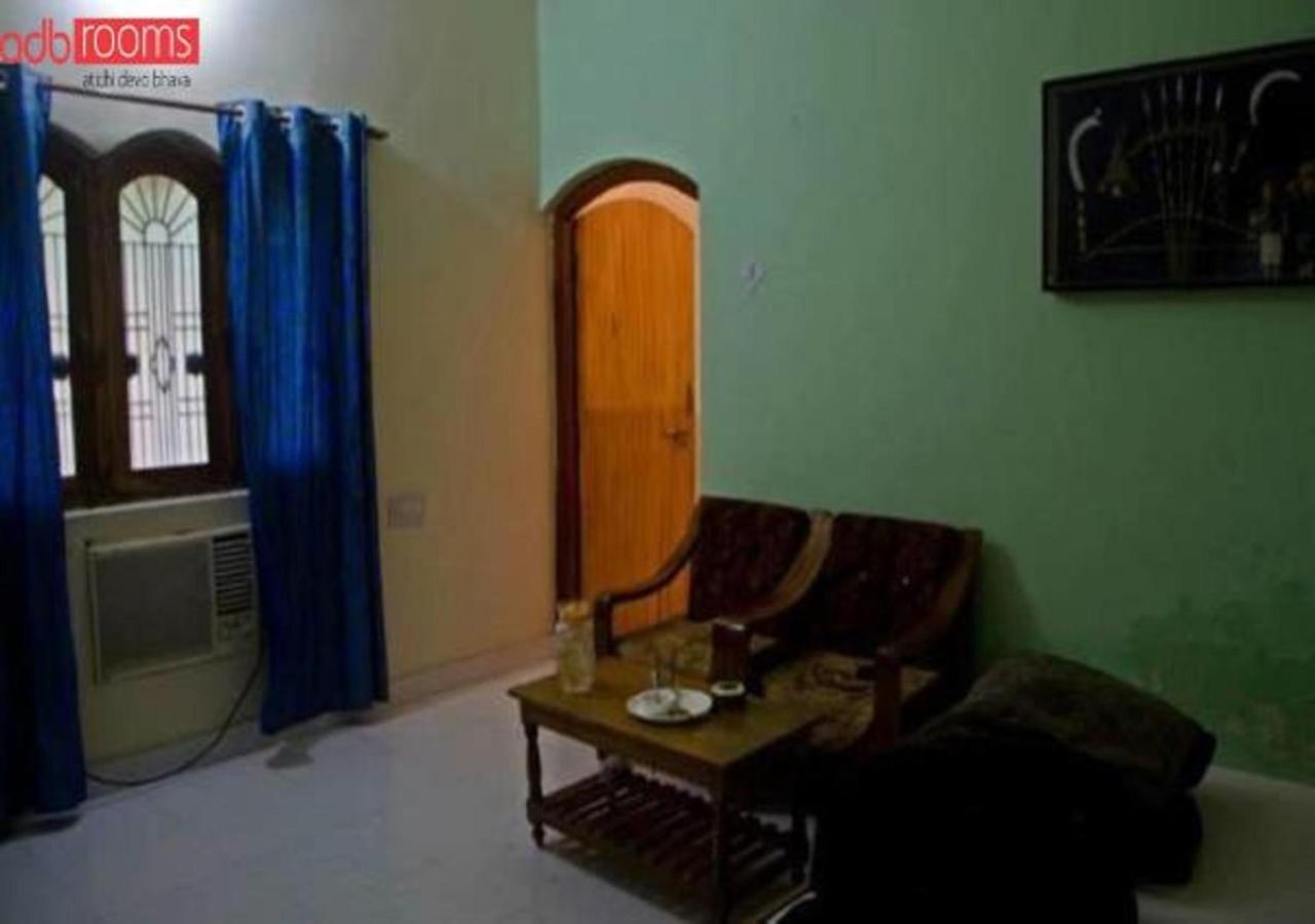Adb Rooms Ashoka Resort Tala  ภายนอก รูปภาพ